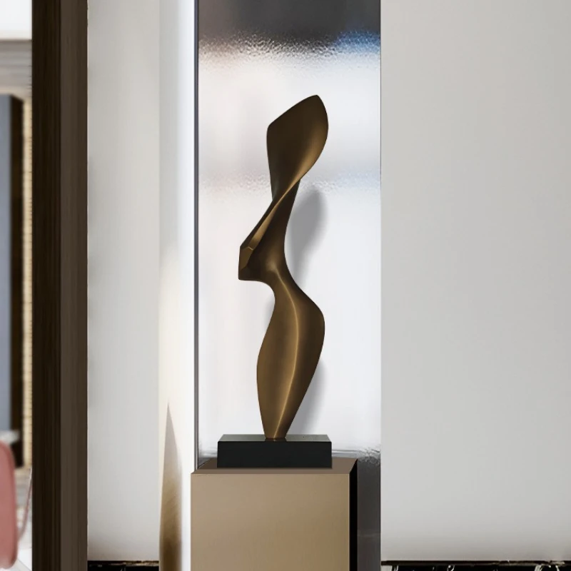 

Aesthetic Figurines Creative Sculptures Living Room Modern Luxury Art Ornaments Interior Elegant Vintage Statuette Accessories