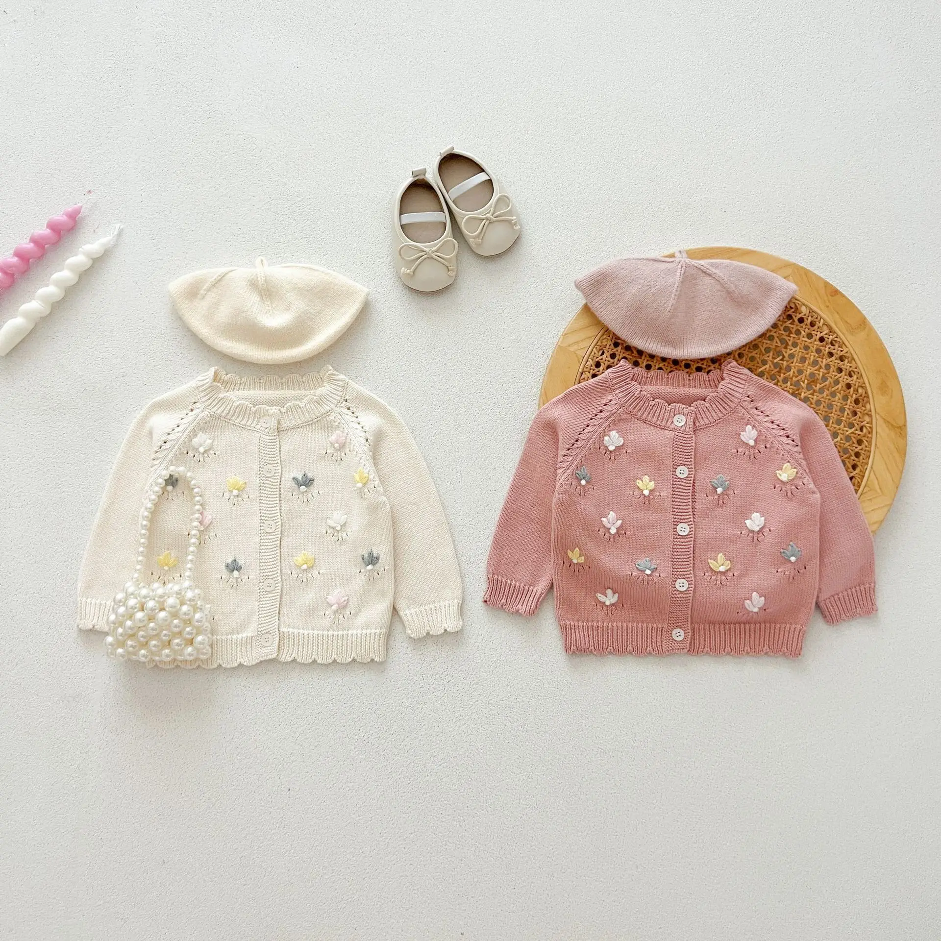 Ins Autumn Winter Baby Girls Sweaters Cotton Knitted Flower Patched Long Sleeve Infant Girls Coat Toddler Girls Knitwears