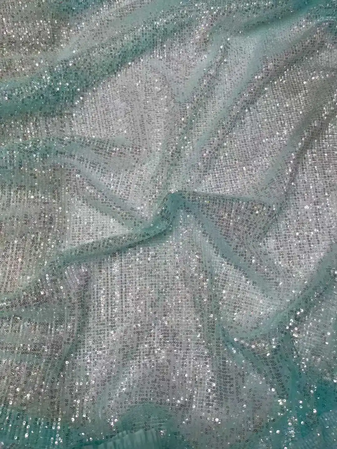 Tessuto di pizzo africano da 5 metri Tessuto di pizzo nigeriano ricamato con paillettes di perline Tessuto di pizzo netto francese africano di alta qualità AH1545