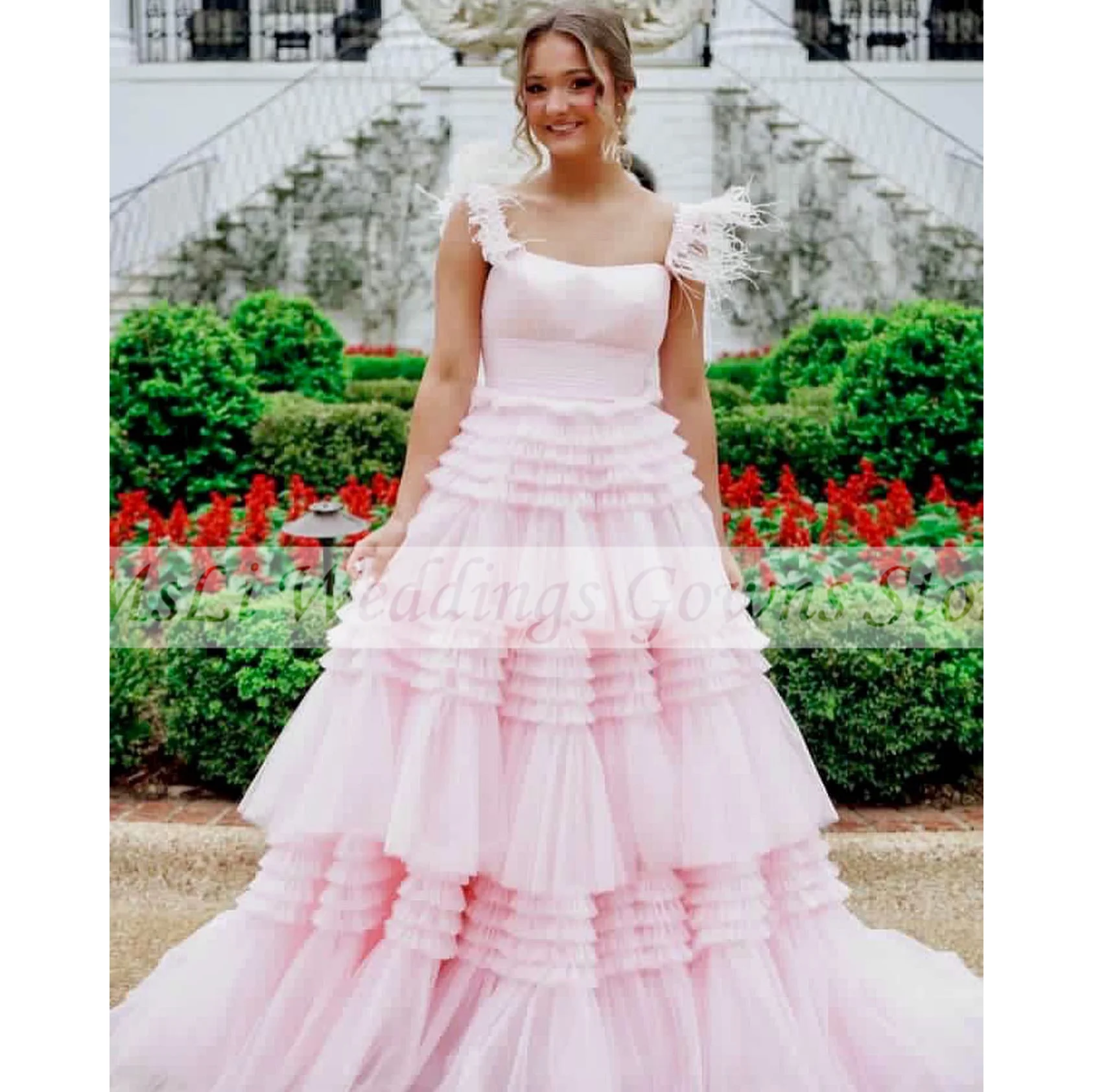 Roze Trouwjurk Bruid Jurken Veren Gelaagde Mouwloze Elegante Vloer Lengte Pricess Jurk Voor Trouwfeest Vestido De Noiva