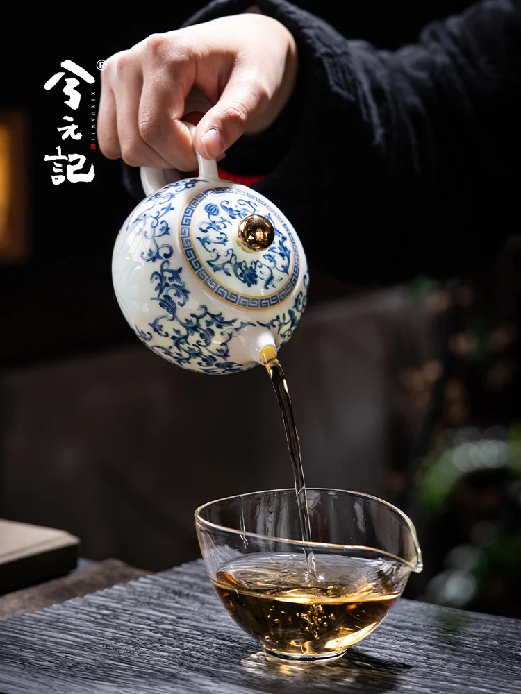 White Jade Ceramic Teapot Blue and Tea Set Interlock Branch Single Household Chinese High-End Xi Shi Pot