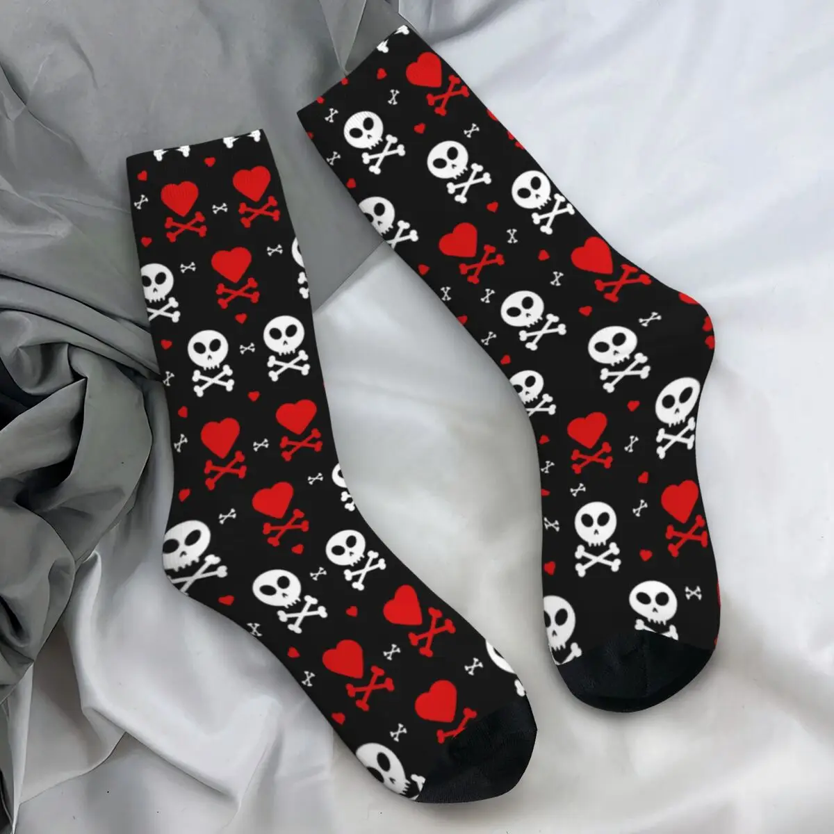 Skull Hearts Stockings Women Men Funny Crossbones Socks Quality Funny Socks Autumn Outdoor Sports Non Slip Socks Birthday Gift