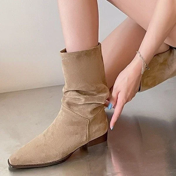 Western natural suede women\'s boots, narrow pointed thick short boots, retro, pleated, fashionable, autumn and winter, 2023