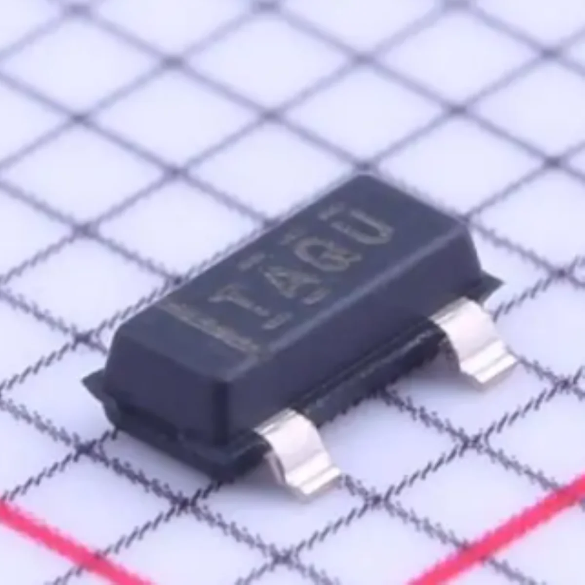 TL431AQDBZRQ1 Marking TAQU SOT-23-3 TO236 NEW Original Voltage Reference Chip Adjustable 100mA ±1% 2.495V~36V IC VREF SHUNT ADJ