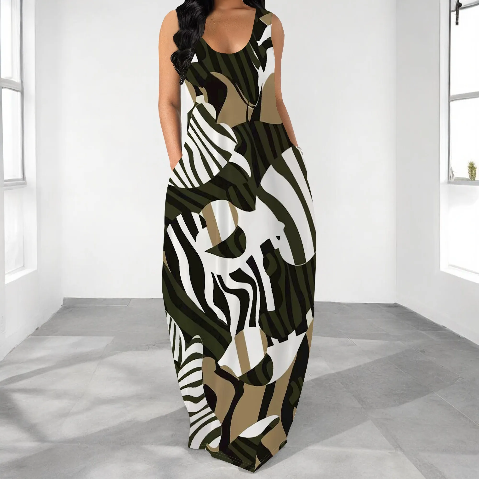 

Sleeveless Round Neck Wide Shoulder Strap Maxi Dress (Pocket) S-3XL