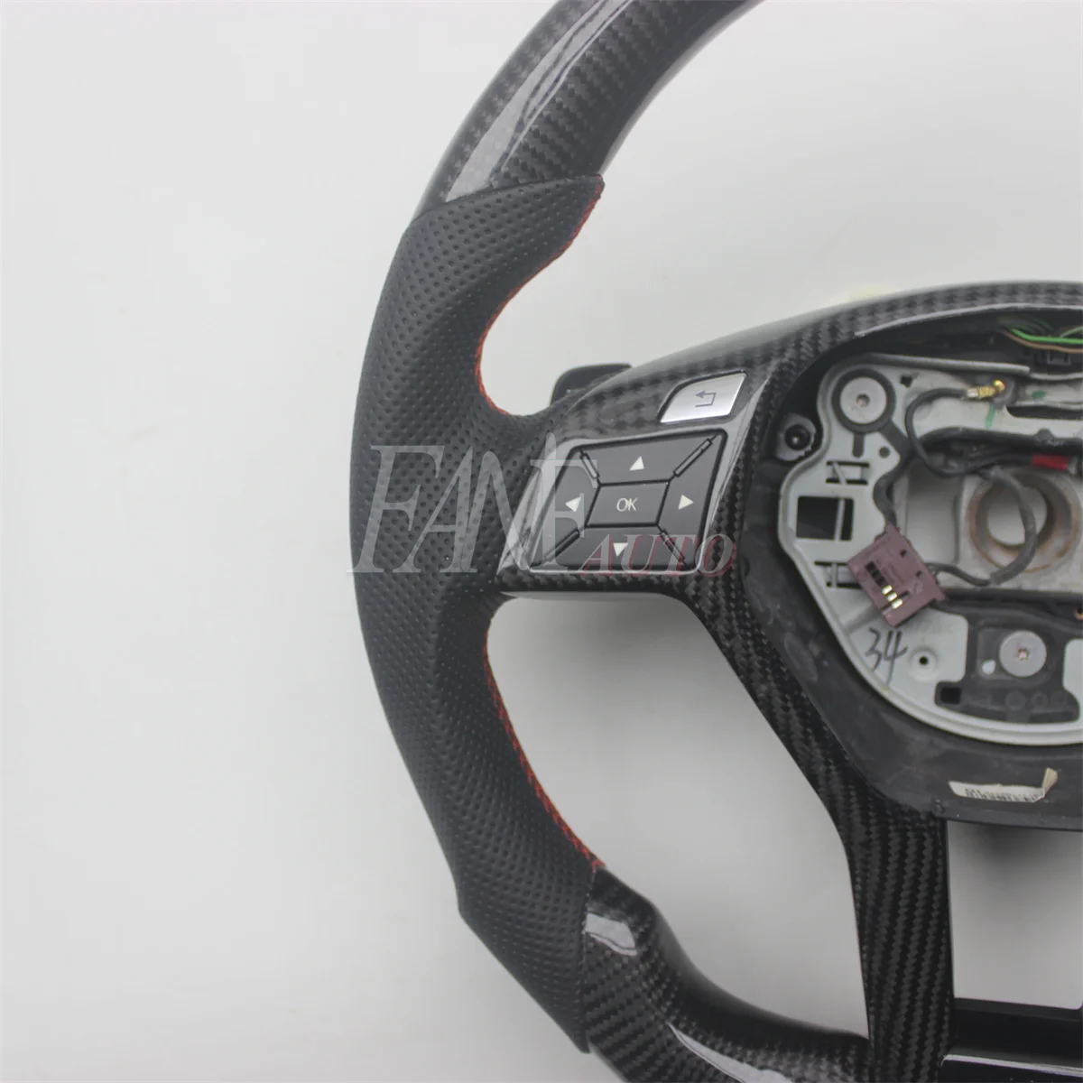 Replacement Real Carbon Fiber Steering Wheel with Leather for Mercedes-Benz W176 W204 W205 W213 CLA GLC GLE450 C63