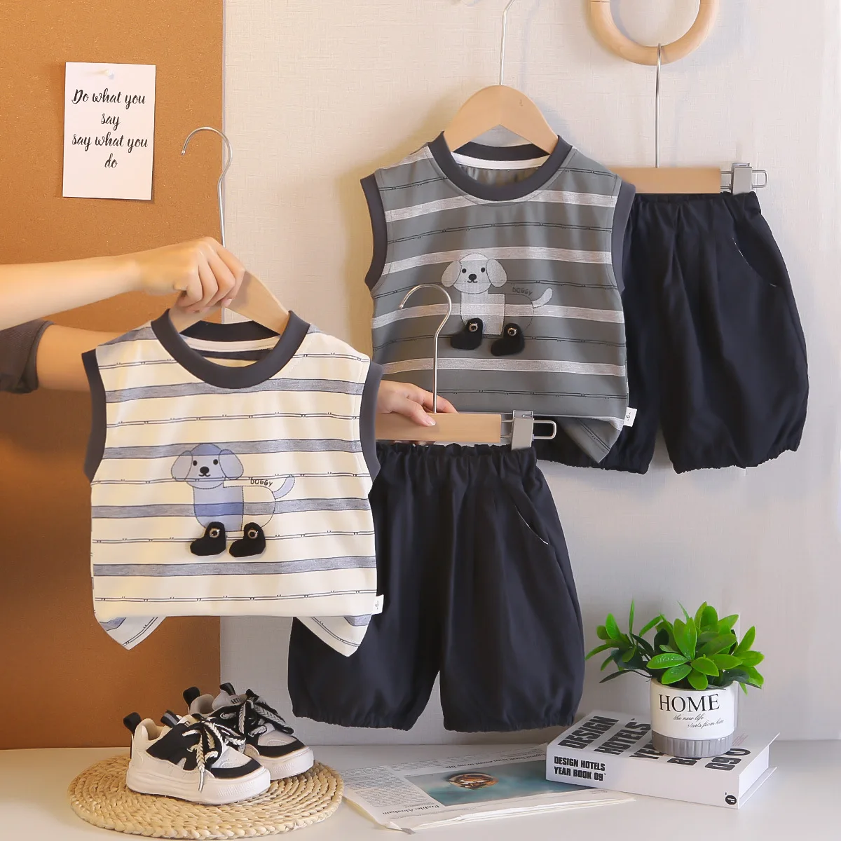 

2026 INS Fashion Baby Boy's Suit Summer Casual Clothes Set Top Shorts 2PCS Baby Clothing Sets Stripe Cartoon Dog T-Shirt JY01042