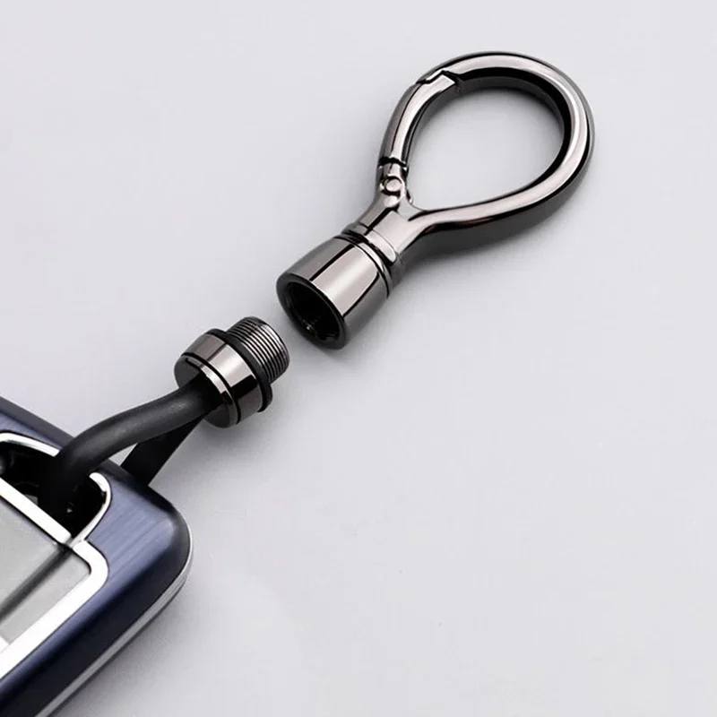 Car Key Chain Pendant Metal Simple Key Chain Men\'s Waist Hanging Buckle Ring Pendant High-end Business Anti-lost Key Chain