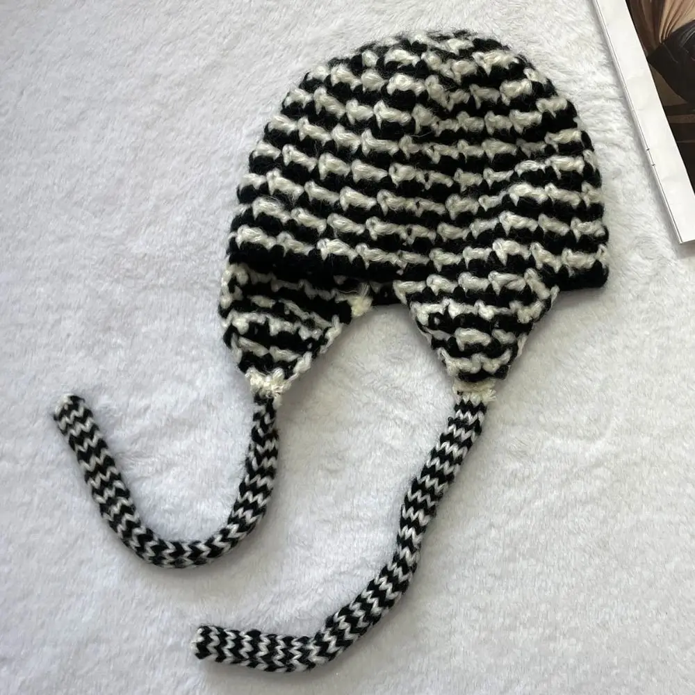 Sweet Stripe Ear Protective Hat Keep Warm Y2K Women Knitted Hat Strap Tie Big Head Circumference Wool Pullover Hat Ladies