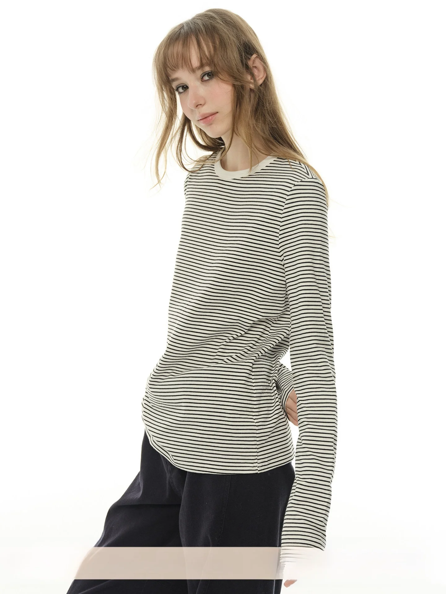 

UNRETRO Loose Long Sve round Ne Striped T-irt Women's Spring Autumn New Sle Inner Wear Top Comfortable Breathable Co...