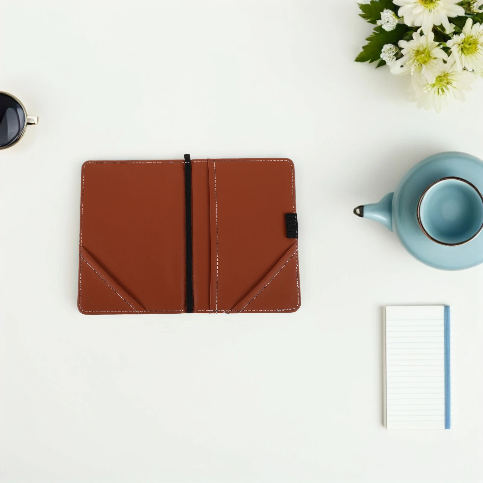 

1pc Premium Pu Scorebook Durable Portable Notebook For Men Women Scorekeeping Tool Golf Accessories Outdoor Score Recording Tool