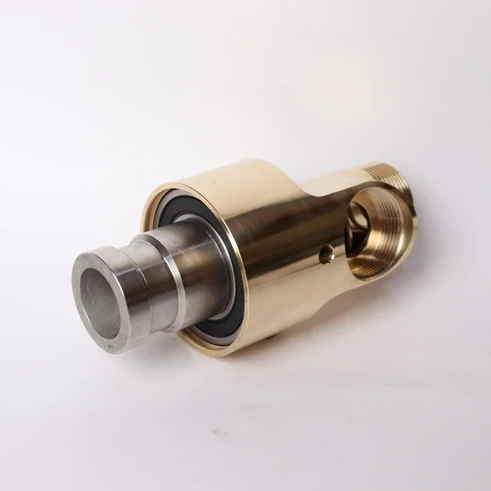 Premium Quality Double Pass Copper Joint 360 Degrees Universal Rotating Joint For Water Supply