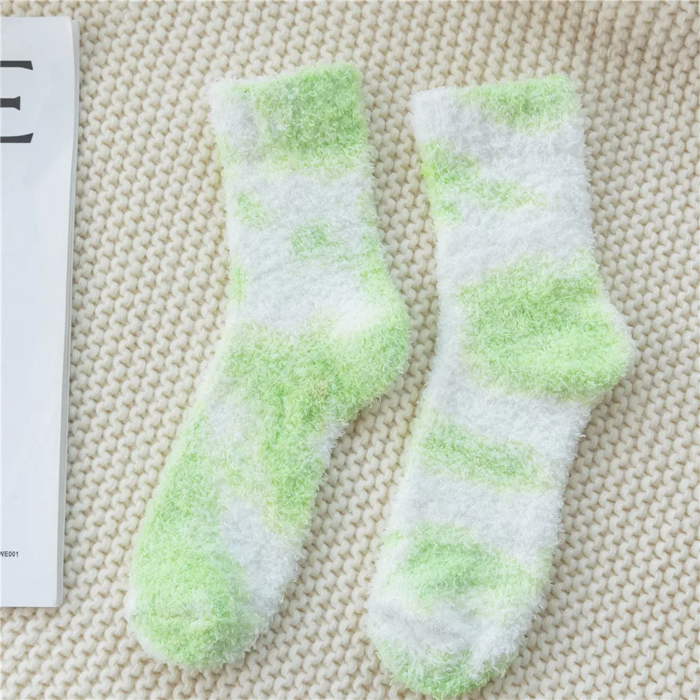 Socks Women Tie-dye Socks Ladies Warm Knee Winter Printing Thickened Coral Mink Fleece Girls Gift Hip Hop Floor Socks Stockings