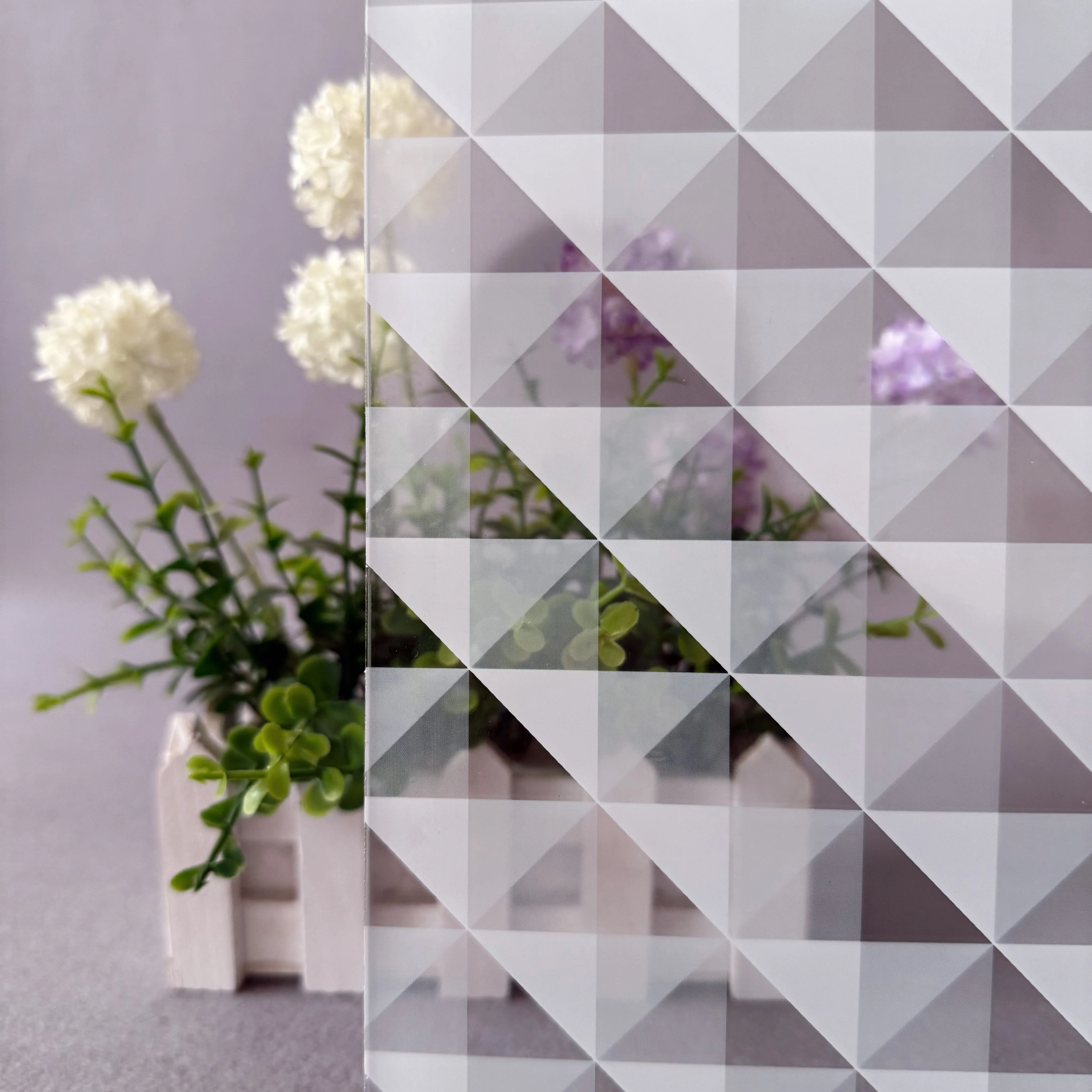 Decorative Privacy Glass Film Roll PET Material 2 Mil Thick Self-Adhesive Glossy Surface Modern Design Home Building Windows
