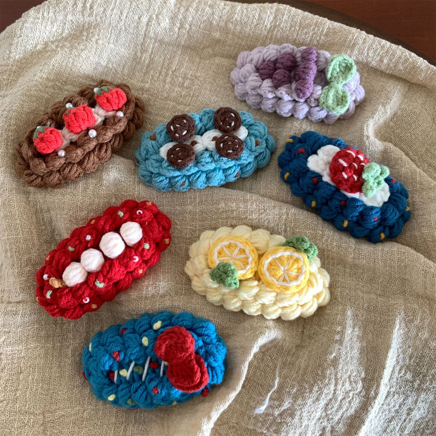 

1 шт., шерстяная заколка ручной работы, вязаная крючком, милая милая заколка для волос с мультяшными фруктами, осень-зима, BB-зажим для челки, заколка для волос, аксессуары для волос