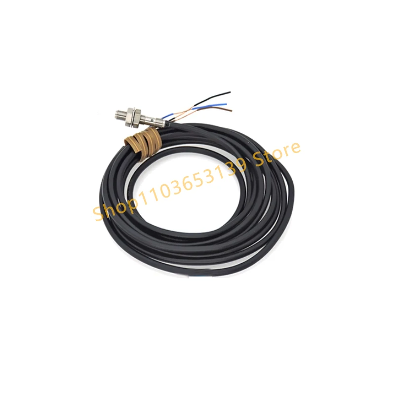 E2E-C04S12-WC-B1 E2E-C04S12-WC-B2 The Cable Length Is 2m E2E Cylindrical Small Diameter Proximity Sensor