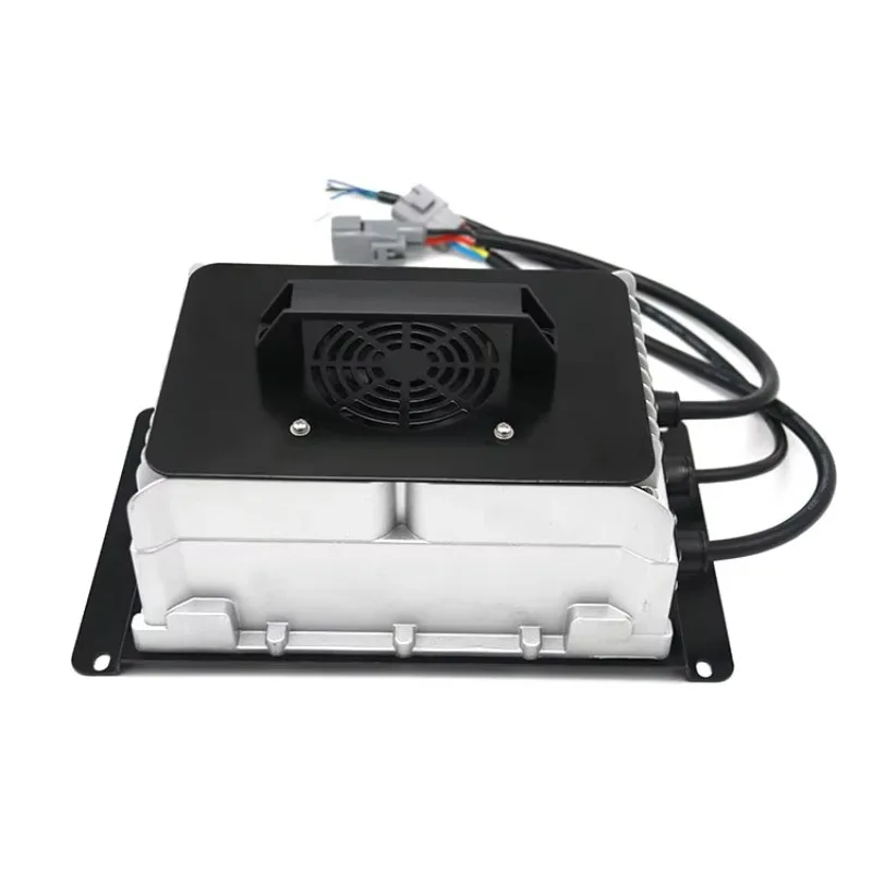 3.3kW Portable Battery Charger for Electric & Hybrid Cars 48V Output Voltage CE Certified IP67 Waterproof Persino PCHG-AS3300 view 5