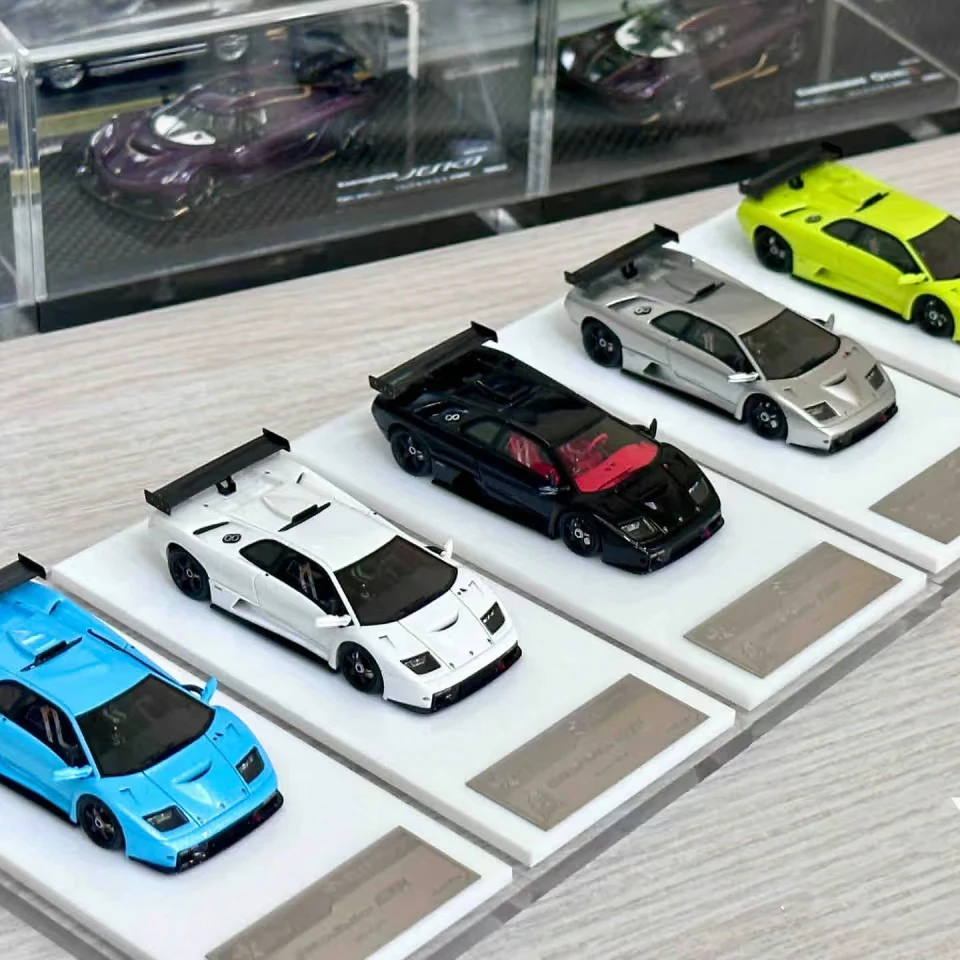 Fuelme 1:64 Diablo modèle de voiture en résine Collection de qualité supérieure jouet cadeau Miniature Limited299