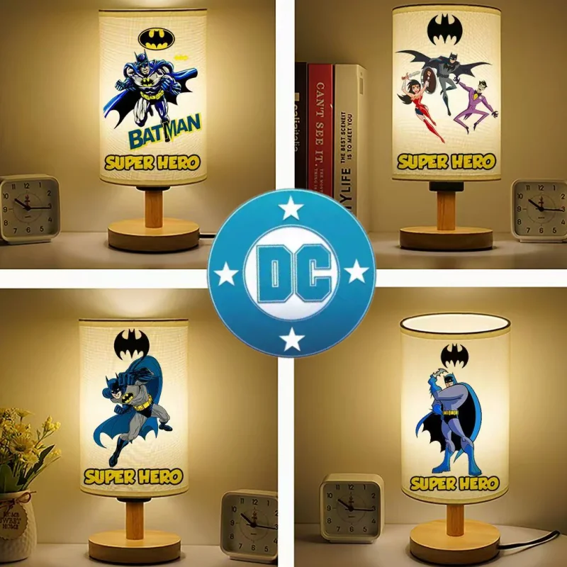 BeastKingdom Batman dibujos animados Anime luz suave protección ocular mesita de noche luz única creativa lámpara de mesa pequeña para niños regalo