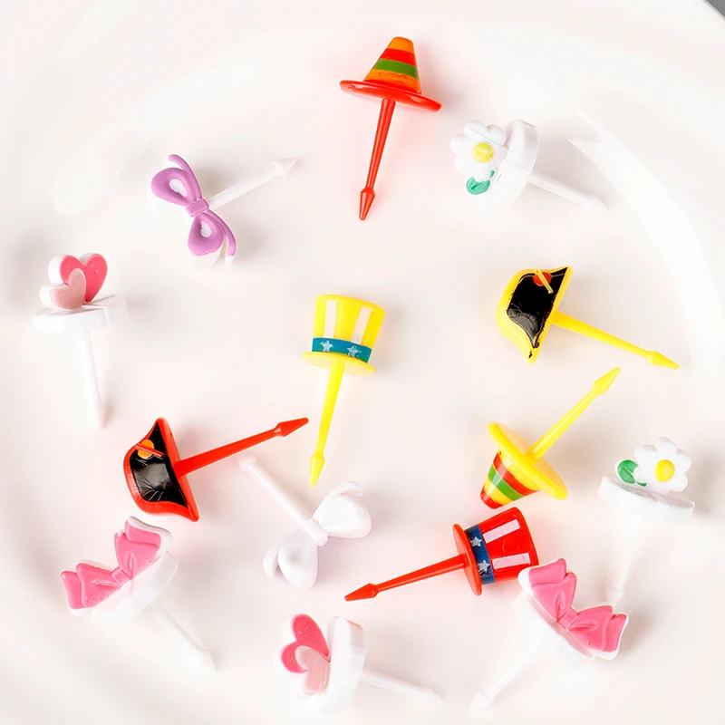 6Pcs Cute Mini Hat Farm Cartoon Food Picks Children Snack Cake Dessert Food Fruit Forks Lunch Bento Accessories Party Decor