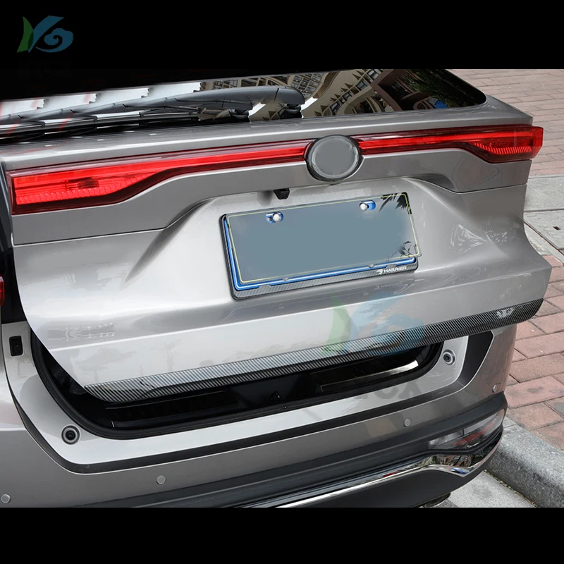 

ACCESSORIES FIT For Toyota Harrier 2022 Sticker ABS Chrome Carbon Fiber Black Back door Tailgate trim 1pcs Car Accessories
