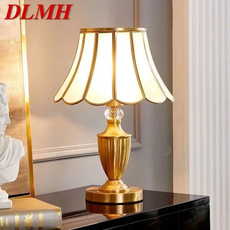 

DLMH Contemporary Brass Gold Table Lamp LED Creative Simple Luxury Glass Desk Lights Copper For Home Study Bedroom