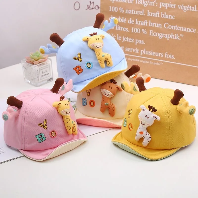 Lindo sombrero de jirafa para bebé, sombrero de pico de pato de dibujos animados para niños pequeños, sombrero de lengua de pato con borde suave, viseras de sol para niños de 6 a 18 meses, gorra de béisbol para niños