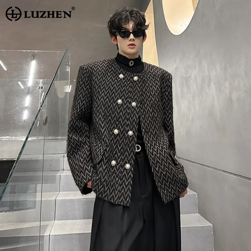

LUZHEN 2025 Autumn New Stripe Printed Shoulder Pad Double Breasted Casual Jacket Men's Elegant Handsome Male Fashion Coat JY4628