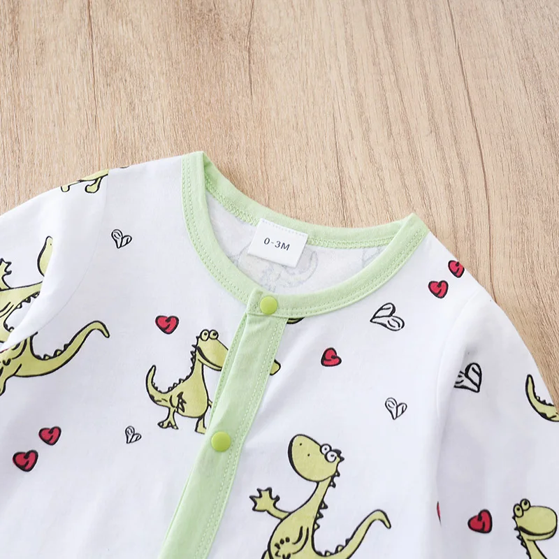 Cute Cartoon green dinosaur print cotton baby clothing spring and fall 0-2-year-old baby one-piece long-sleeved newborn romper