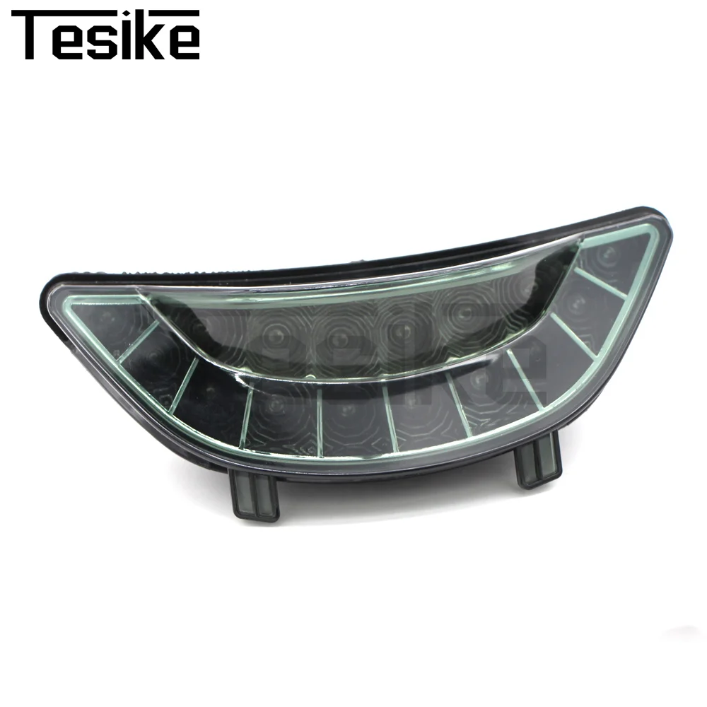 

Chrome Rear Tail Light Brake Turn Signals Integrated LED Light For YAMAHA V-MAX1700 2009-2013 Motorcycle Led Rear Taillight