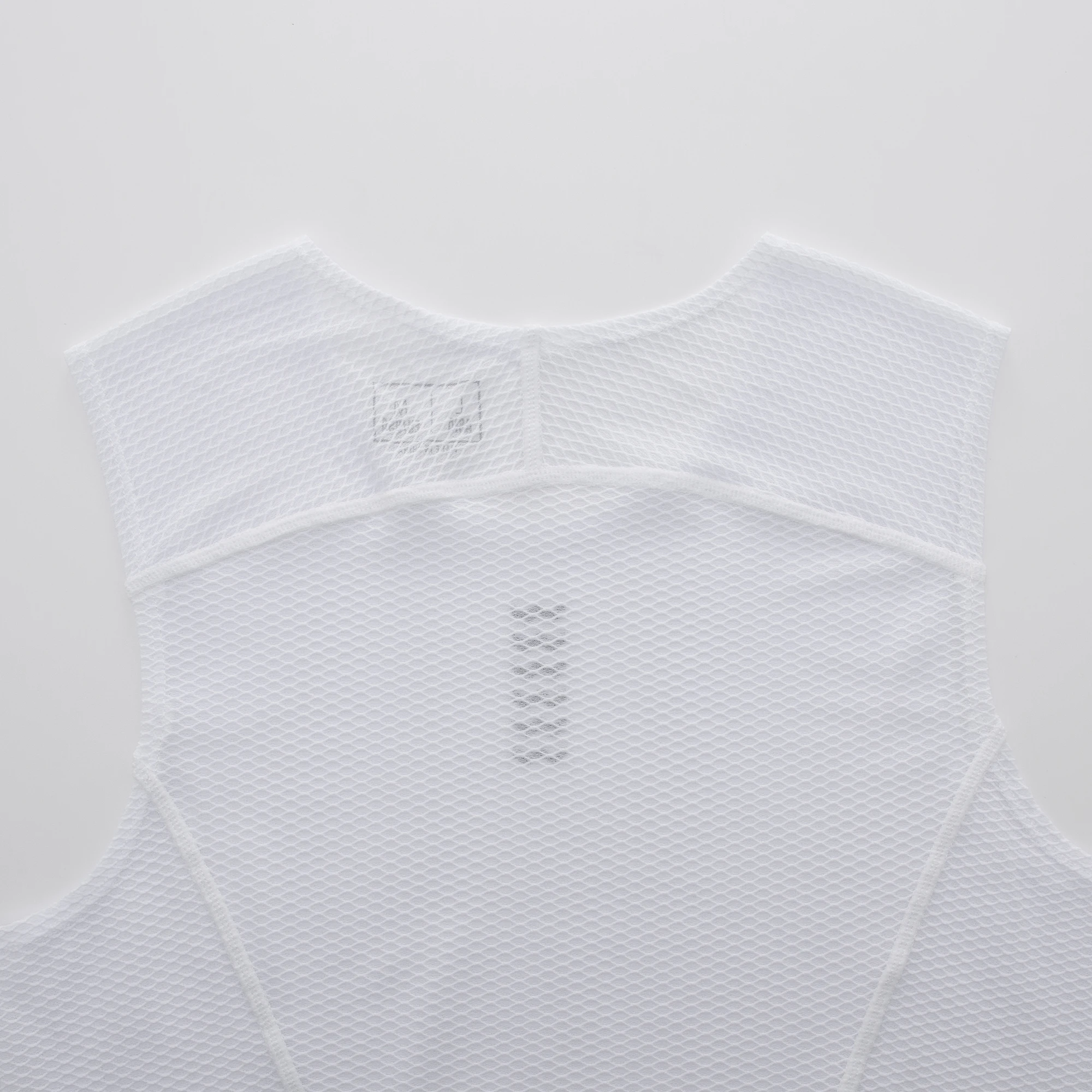 Thumbnail 4 - #6 Best Sleeveless Base Layer Tops to Buy In 2026
