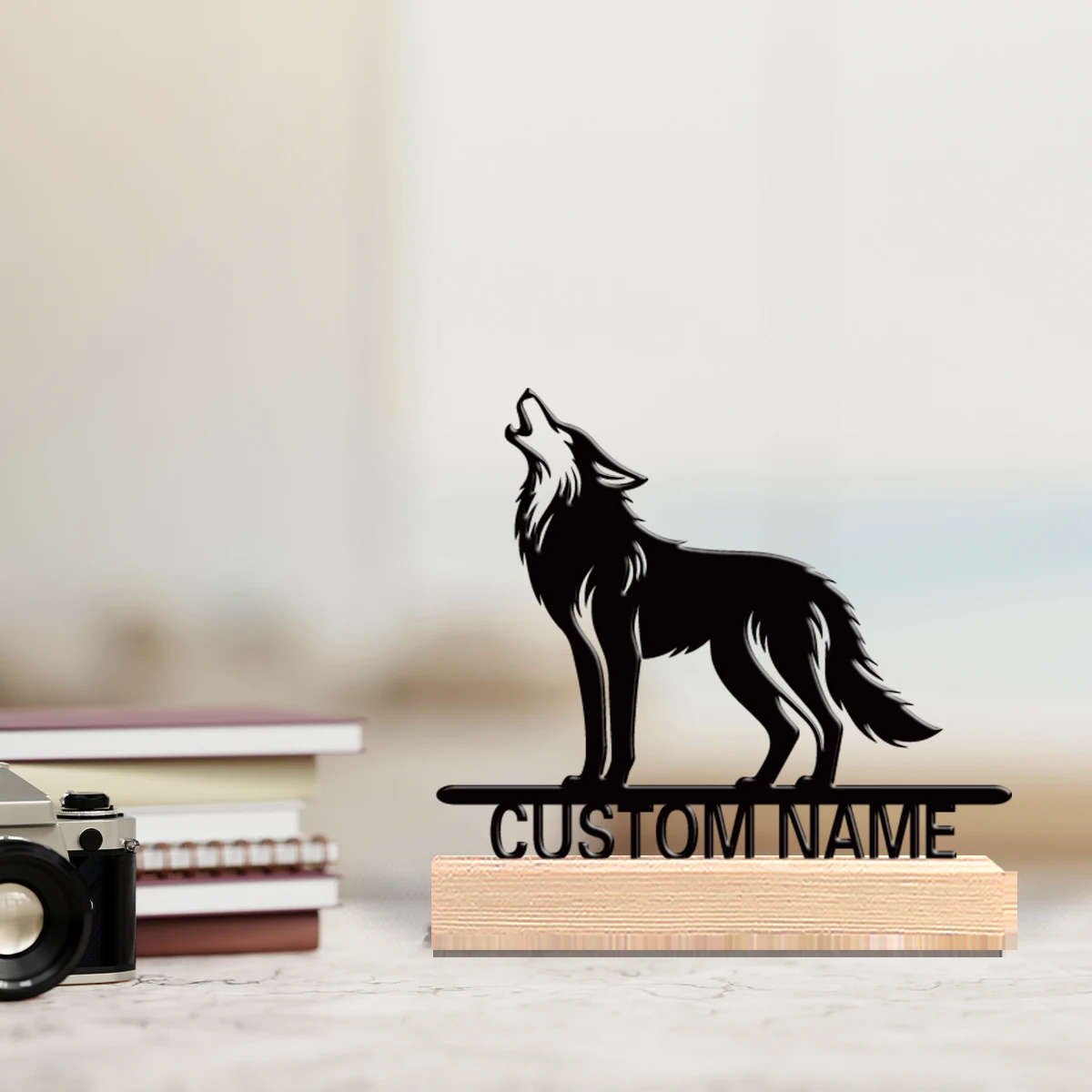 1pc Romantic Personalized Custom Wolf King Metal Statues Modern Wooden Base Decor for Office Living Room Nature-Inspired