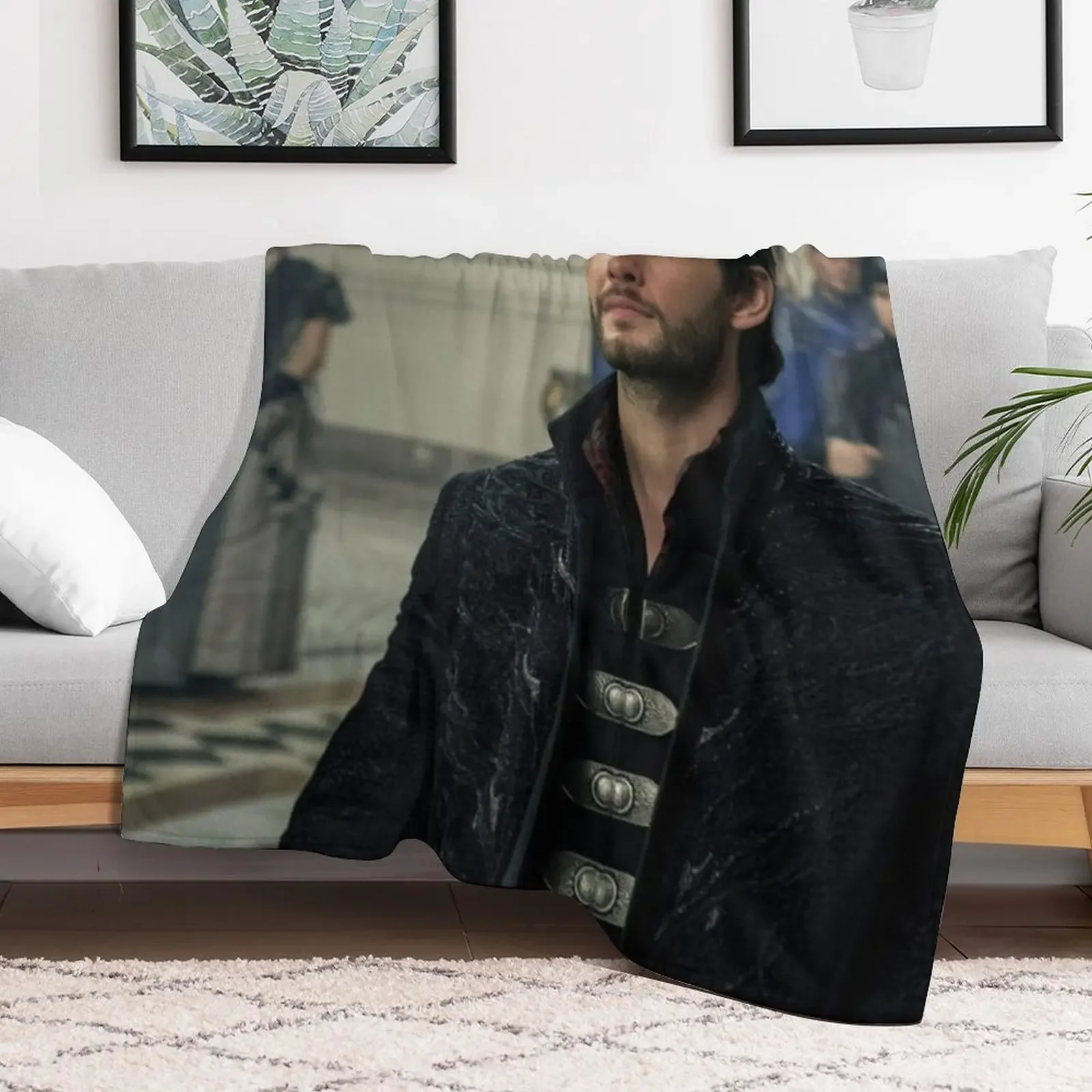 Ben Barnes The Darkling/General Kirigan S&B Throw Blanket Retros Stuffeds Travel Blankets