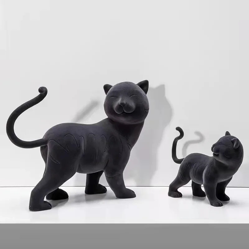 غرفة المعيشة المنزلية الإبداعية الحديثة المجوهرات الراتنج الحيوان منضدية زخرفة، غرفة نموذج خزانة النبيذ في الفندق #2