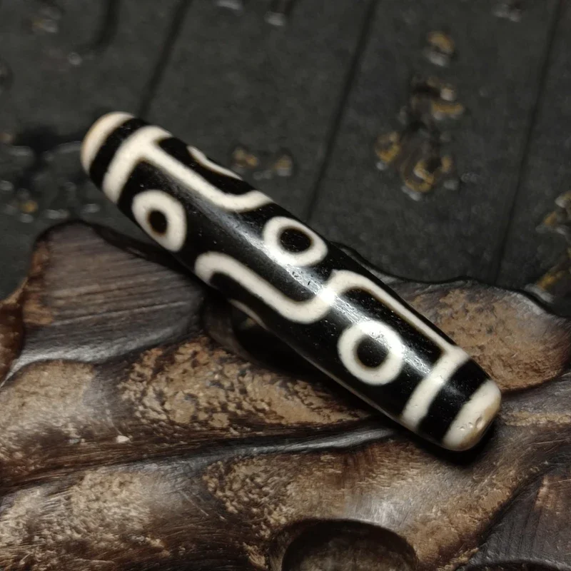 

Tibet Black/White 9 Eyes Totem DZI Beads Mildly Weathered Type Old Agate Stone Beads Men&Women Amulet Jewelry DIY Free Shipping