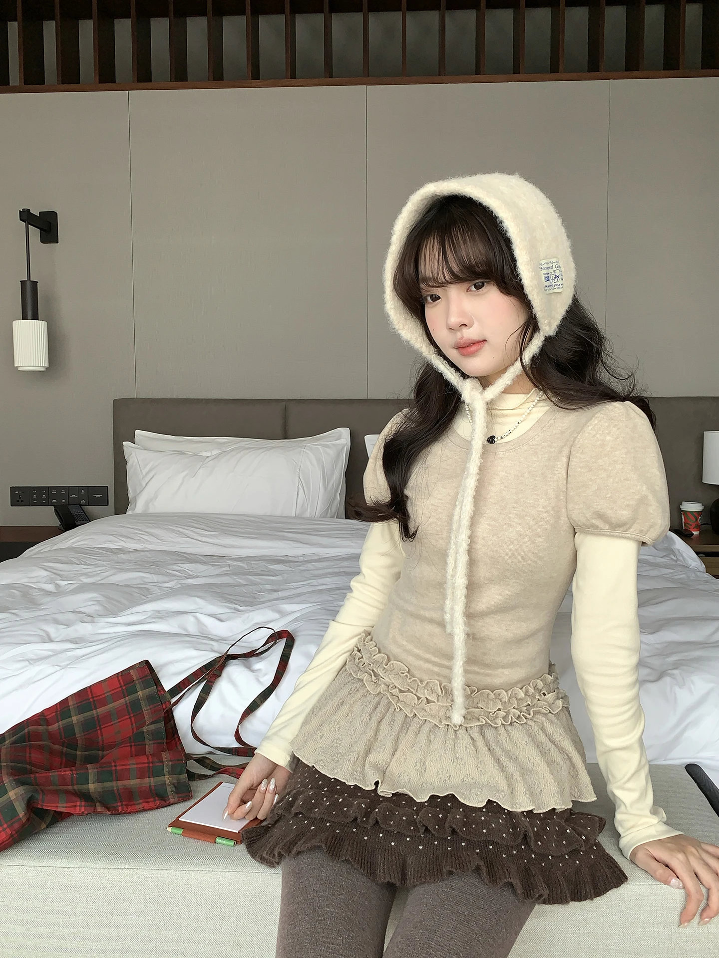 

Holli Korean Sle Sweet Lace ort Sve Color Base irt Two-Piece Set Women's Autumn Winter New Arrival T-irt