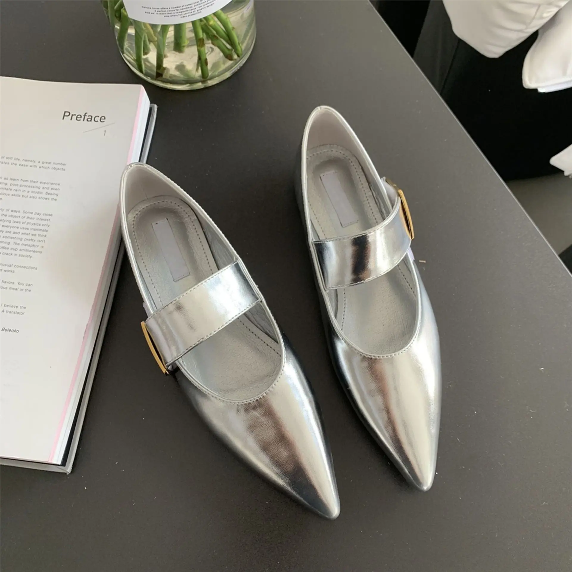 Shoes Woman Flats All-Match Low Heels Elegant Casual Female Sneakers Modis Pointed Toe Dress 2023 On Heels Comfortable Glitter