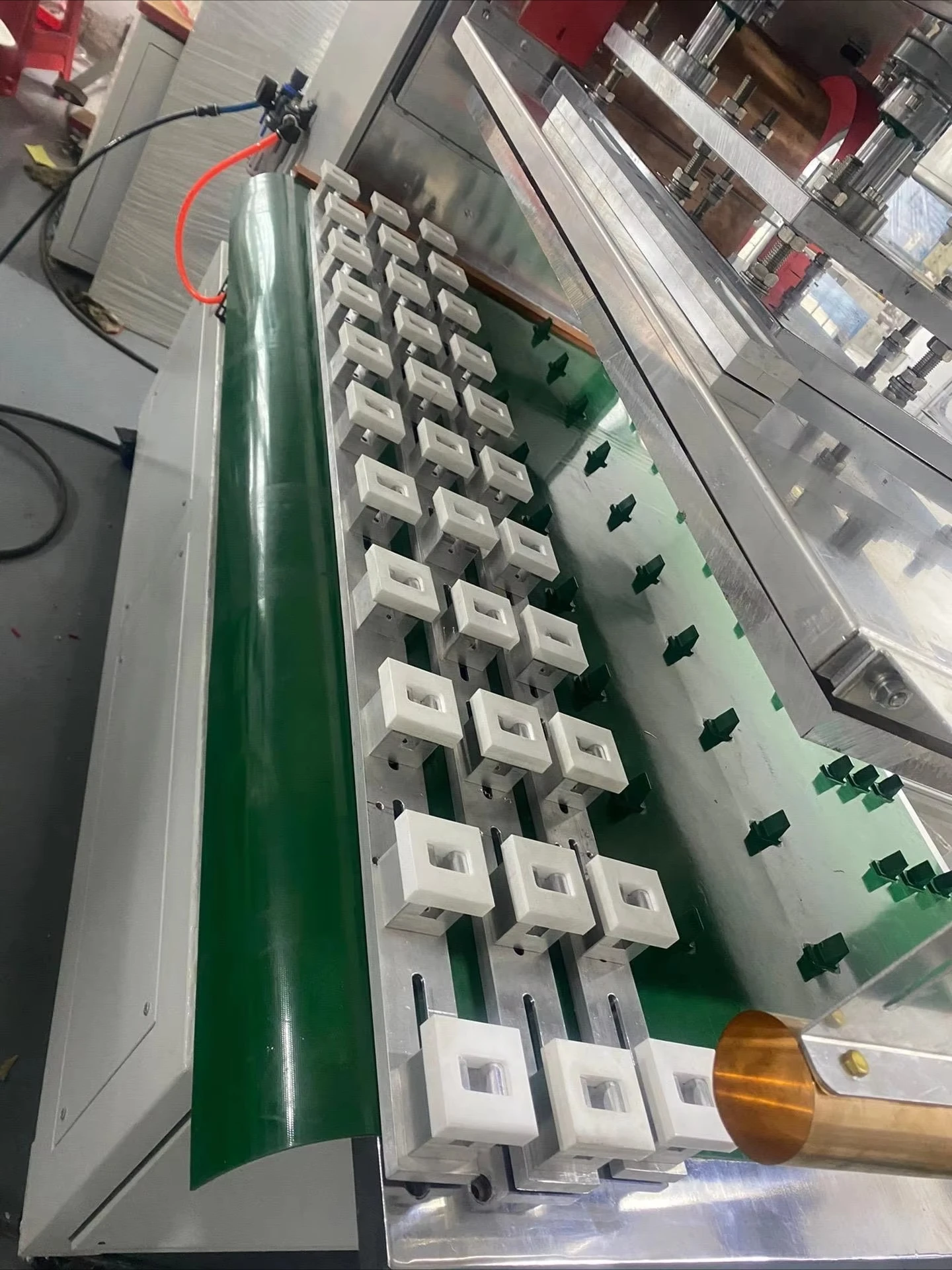 Hochfrequenz-Laufband-Schweißgerät für Laufgürtel/Plane/PVC-Riemen