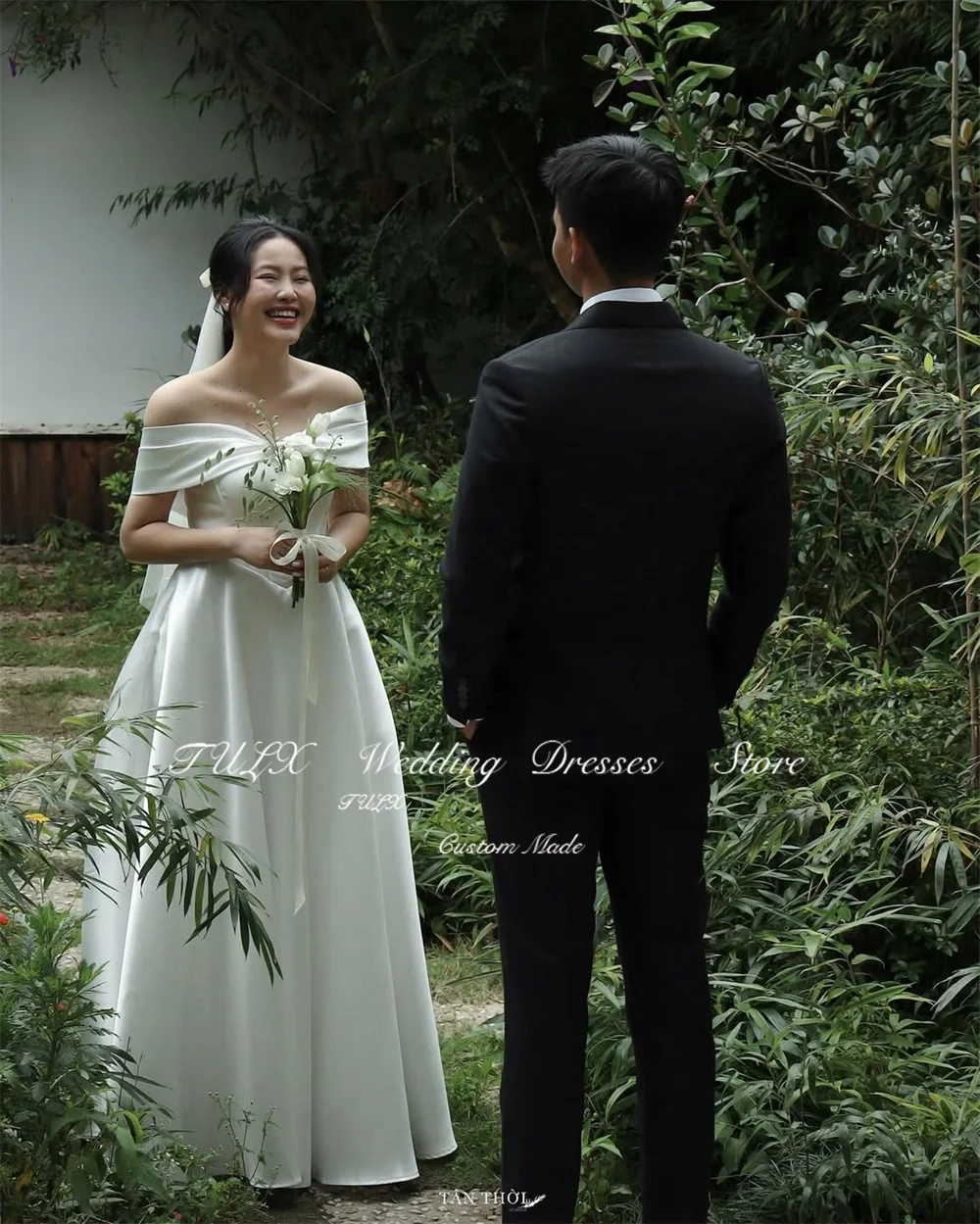 Tulx simples marfim cetim vestido de casamento coreia sessão de fotos nne fora do ombro uma linha até o chão vestidos de noiva espartilho personalizado