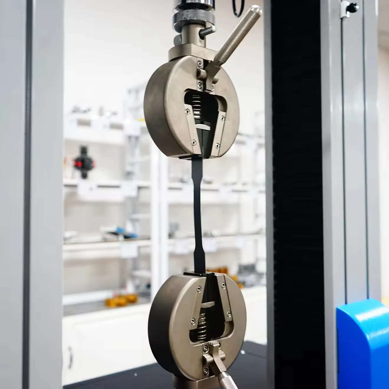 Dual Column Computerized Universal Tensile Testing Machine Electromechanical Force Measuring Equipment CE Certification
