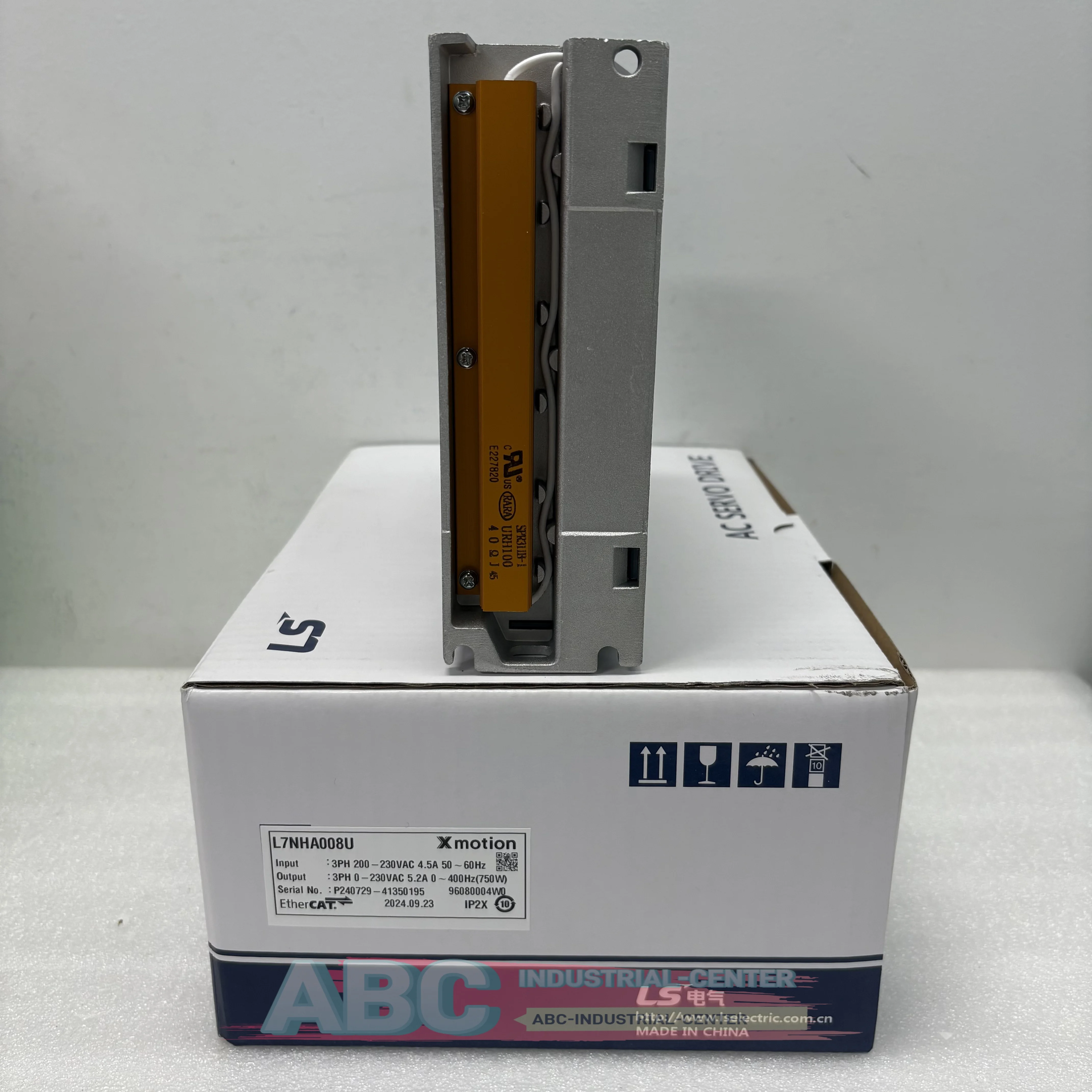 سائق سيرفو L7NHA001U L7NHA002U أصلي جديد