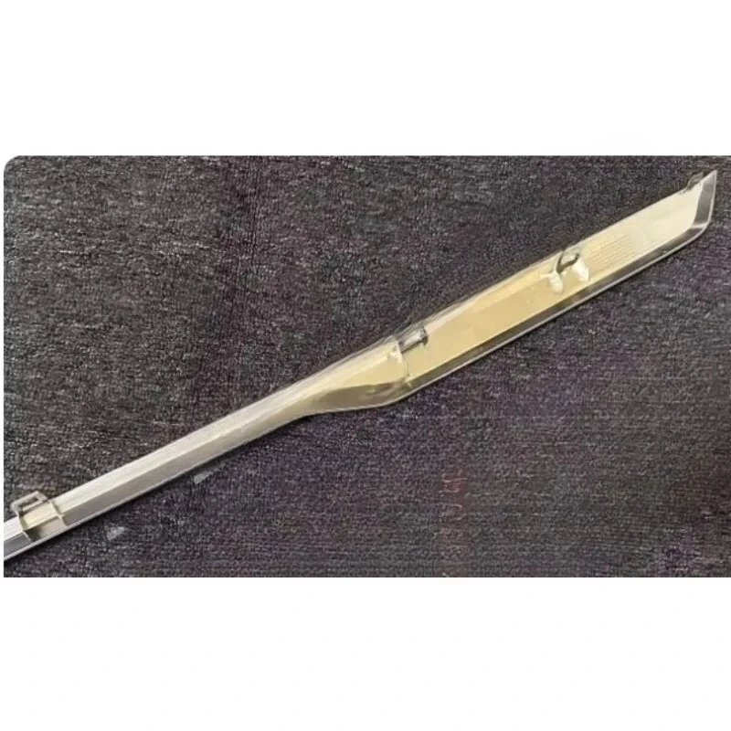 Rear Left Right Door Trim Strips Front Doors Impact Protection Chrome-Plated Decoration Strip Genuine for Cadillac XT6 84699979