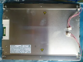 

Used LM104VC1T51 LM104VC1T51H LM104VC1T51R 10.4" 640*480 CCFL CSTN-LCD Display Screen Zhiyan supply