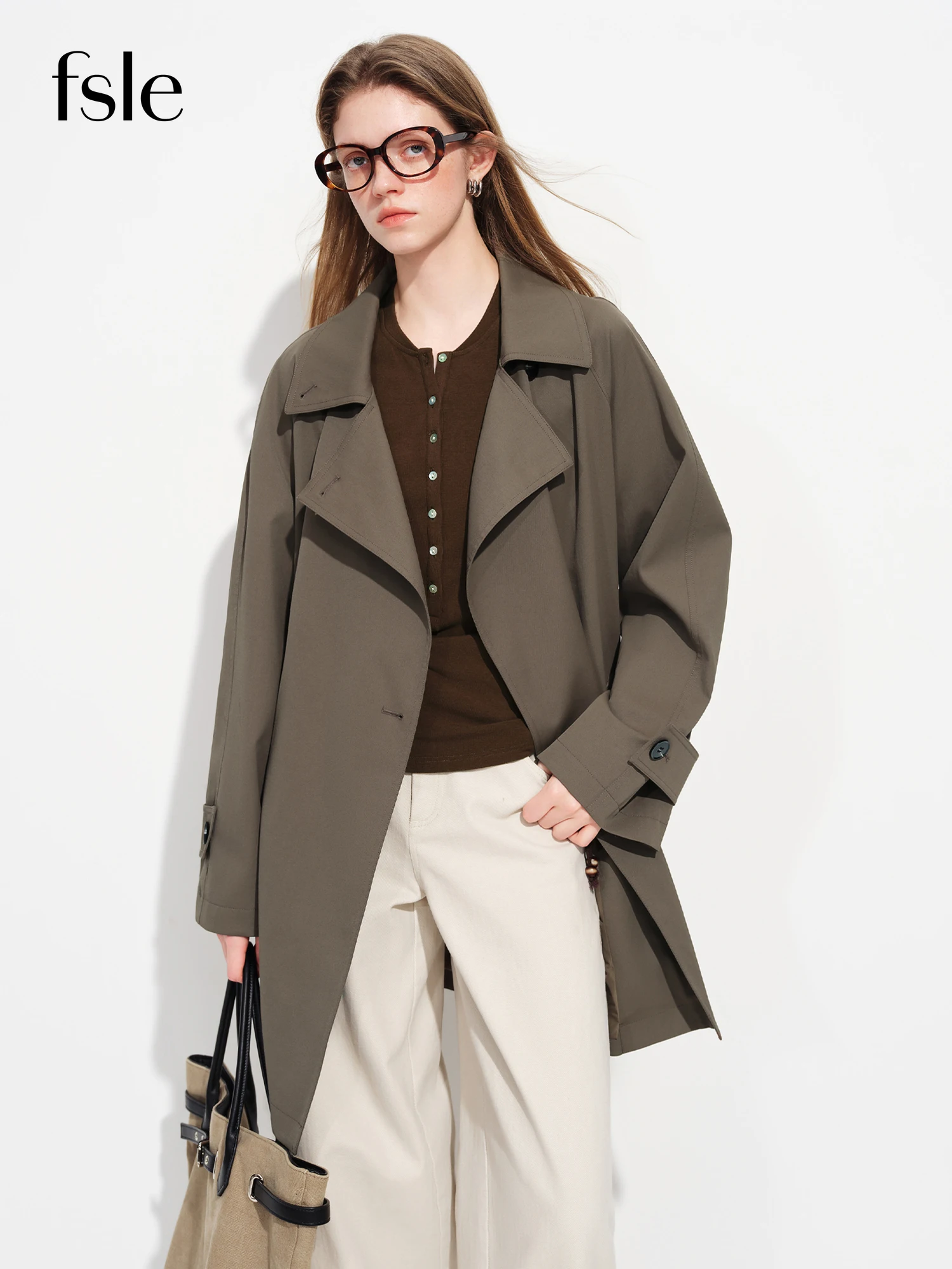 FSLE 2026 Nova Coleção Primavera: Trench Coat Feminino Cáqui de Caimento Relaxado e Comprimento Médio - Sobretudo Casual Transpassado Estilo Britânico