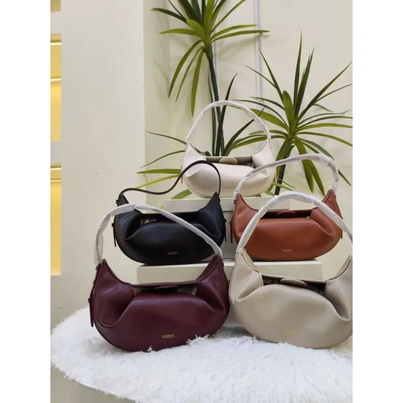 

2025 popular niche high-value versatile western-style handbag, women's exquisite small bag