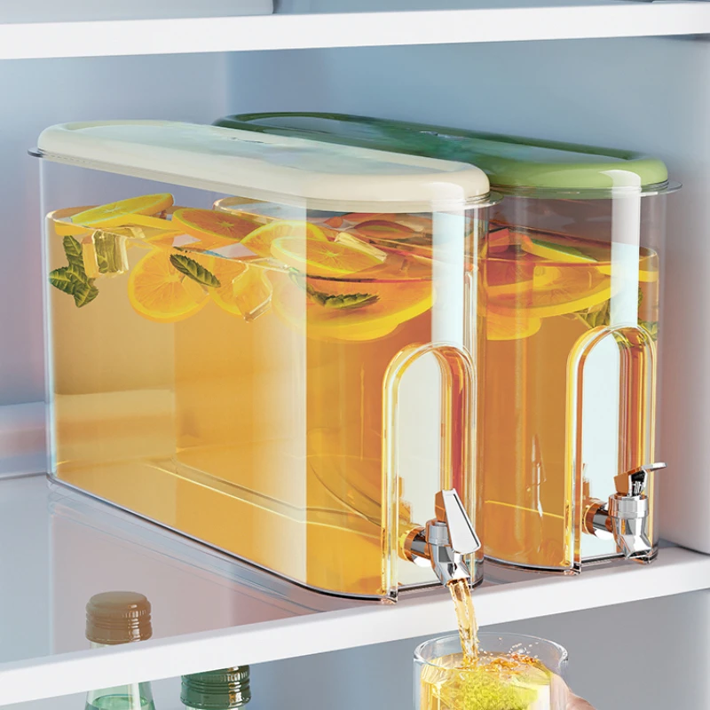 

Cold kettle household large-capacity slit refrigerator juice bucket with faucet can filter residue.