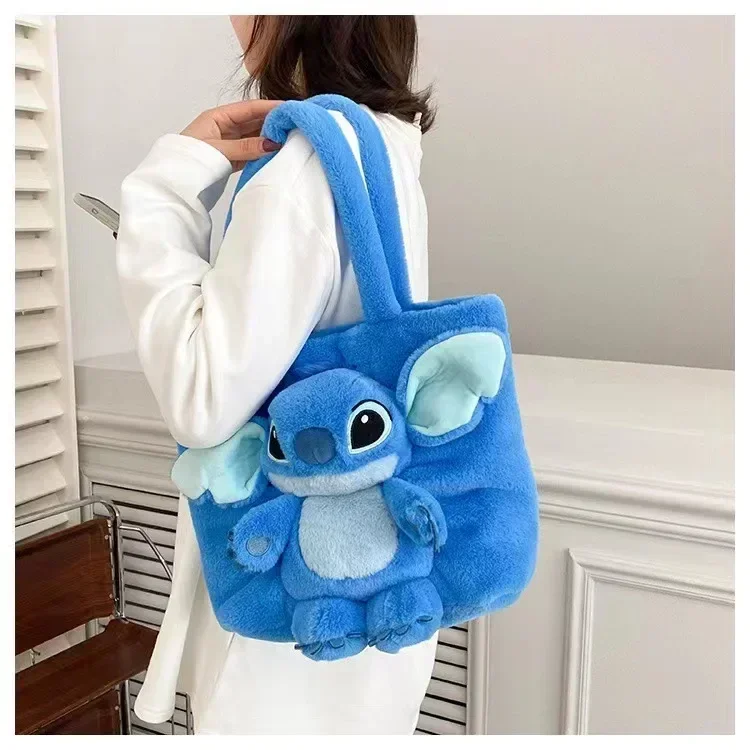 MINISO 2024 New Cartoon Plush Doll Shoulder Bag Sweet and Cute Stitch Strawberry Bear Soft Cute Girls Handbag