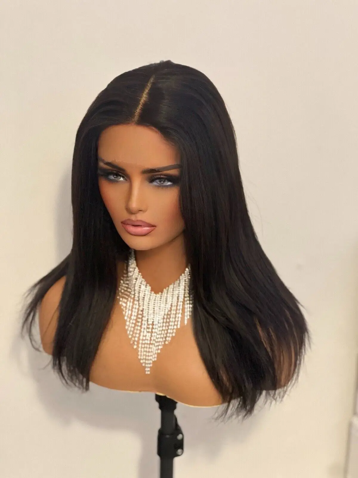 

Uk Wigs Lace Front Synthetic Hair For Women & Men Revamped Short Unit 21