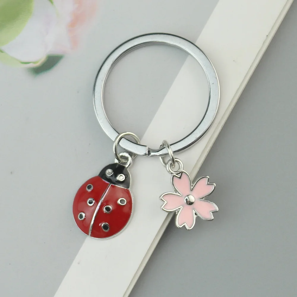 keychain ladybug Flower Ladybird Key Ring Lady Beetle Enamel Key Chains For Women Men DIY Handmade Jewelry Gifts