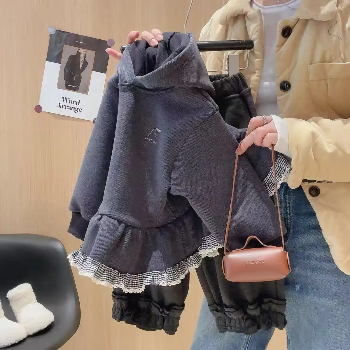 Winter Children Girls Outfits Lace Spliced Kids Girls Fleece Hoodies Korean Solid Ruffle Hem Thick Sweatpant Suit Baby Girl 2PCS